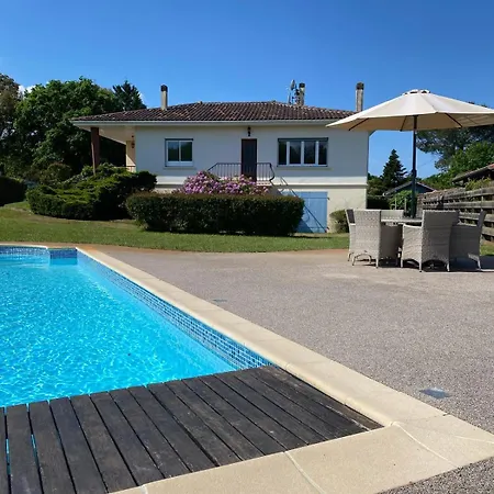Holiday home Maison Pierre 3 Bedroom House With Swimming Pool Leon