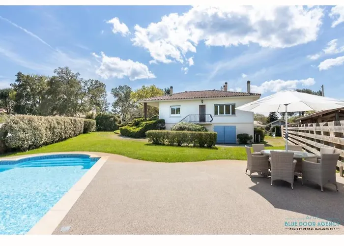 Maison Pierre 3 Bedroom House With Swimming Pool Léon