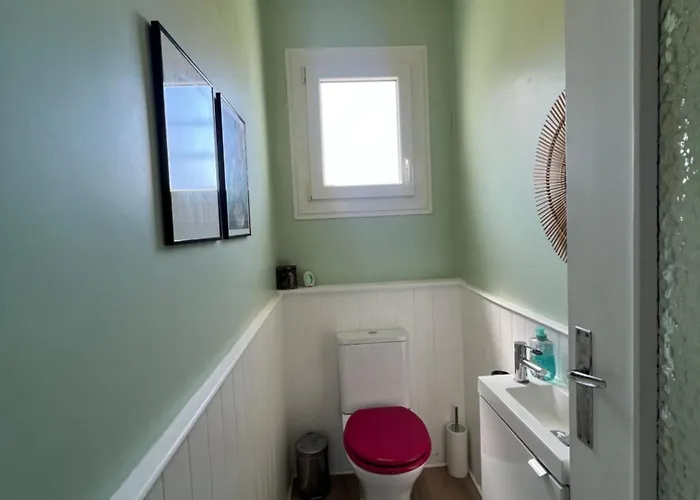 Maison Pierre 3 Bedroom House With Swimming Pool *